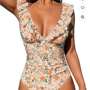 Cupshe NWT SZ S One Piece Swim Suit Ruffle Detail Open Back 17